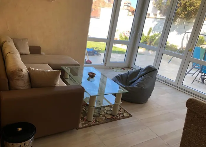 Apartman морска роза Szinemorec